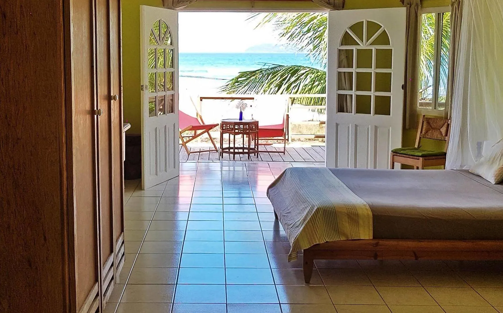 The Islander'S Inn Clifton Saint Vincent and the Grenadines